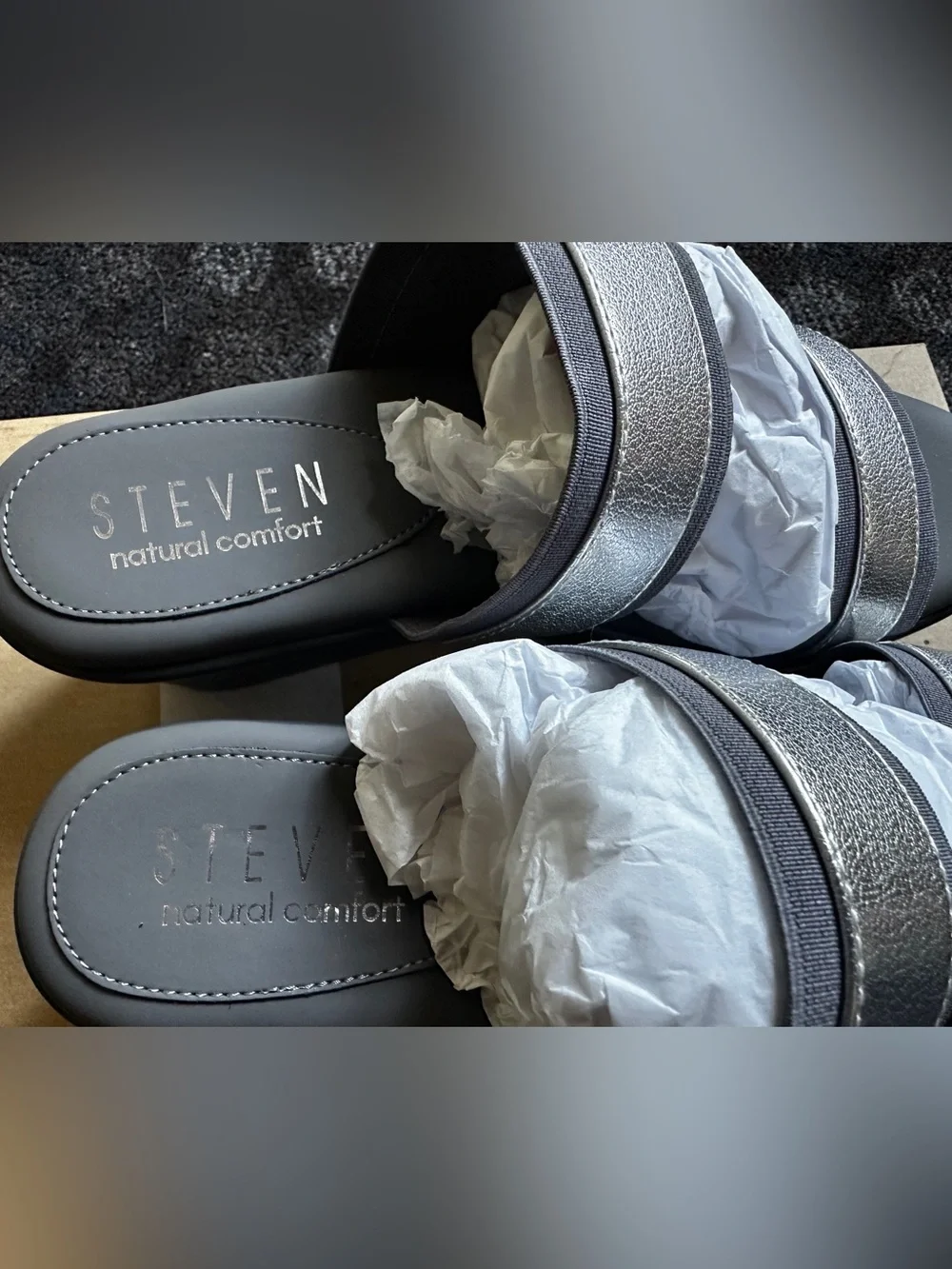 Steven natural comfort, slide sandals made by Steve Madden size 8 NEW IN BOX
